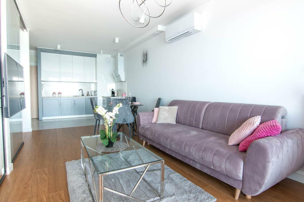 Apartament Sailor Z Widokiem Na Morze - Nadmorski Luksus Устроне-Морске Экстерьер фото